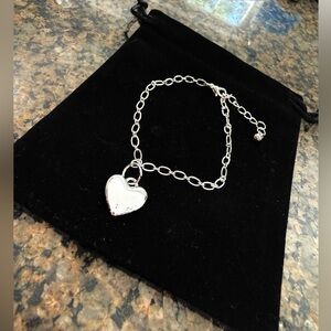 NEW! 🩶 Puffy Heart charm link bracelet in silver tone
